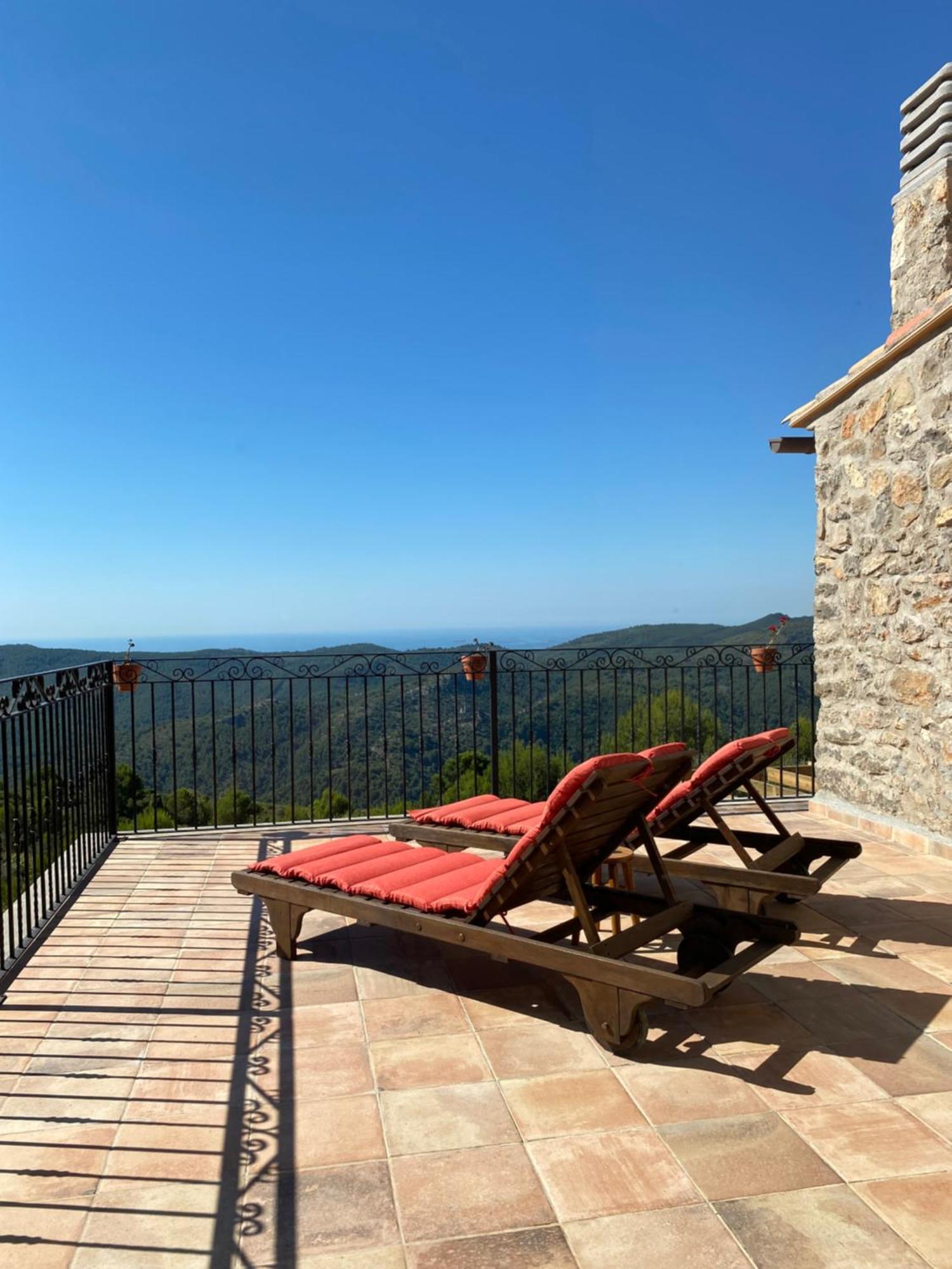 La Cueva De Miravet - Villa De Lujo En La Cima De La Montana Con Vistas Al Mar Кабанес Экстерьер фото