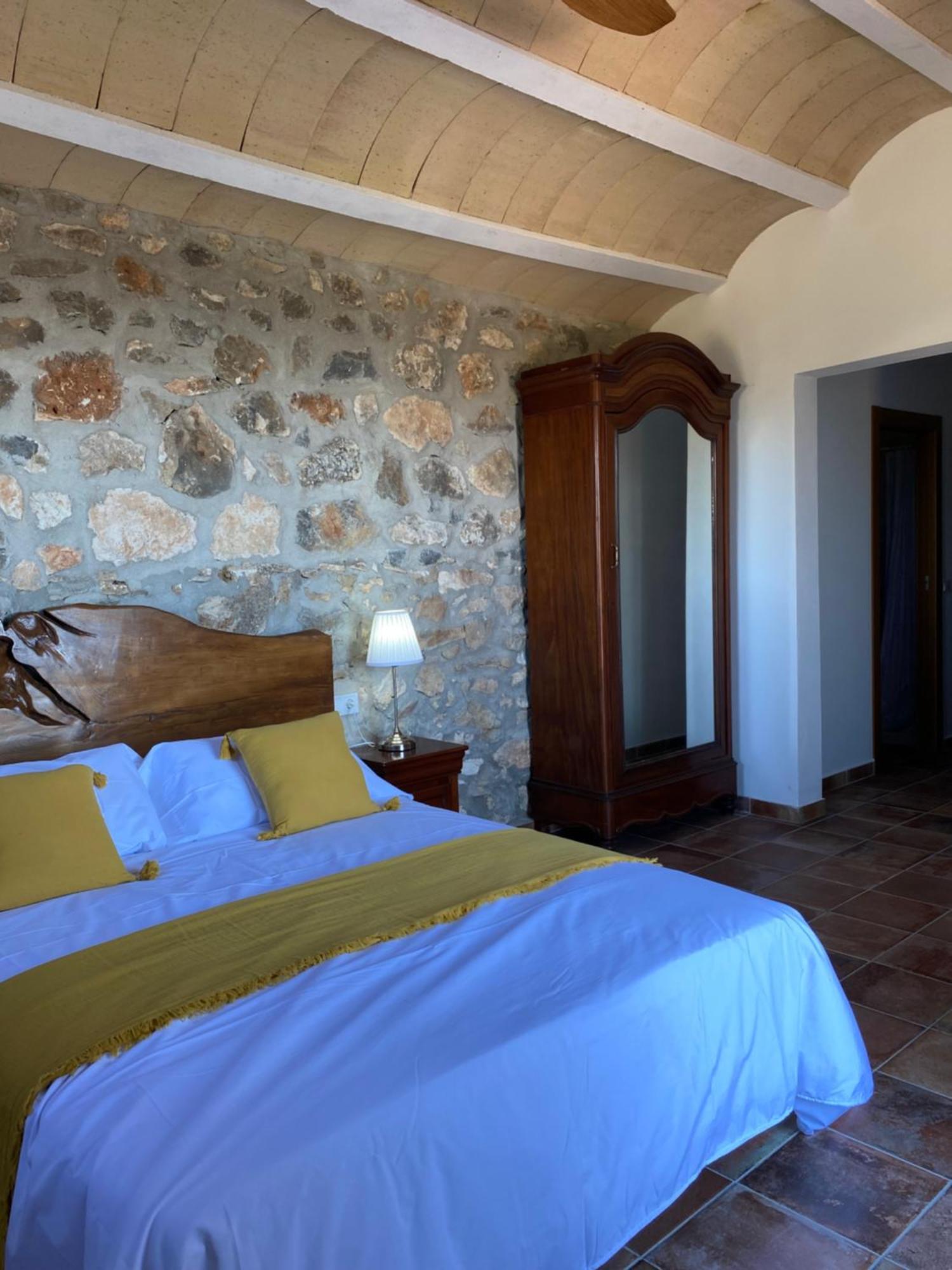 La Cueva De Miravet - Villa De Lujo En La Cima De La Montana Con Vistas Al Mar Кабанес Экстерьер фото